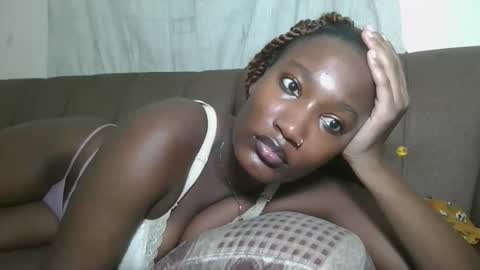 pretty gal online show from September 2025 11:22:02 AM