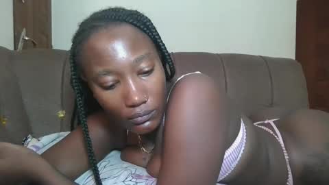 pretty gal online show from June 2026 07:06:02 AM