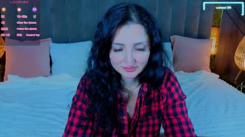 missrossi online show from October 2025 07:37:01 PM