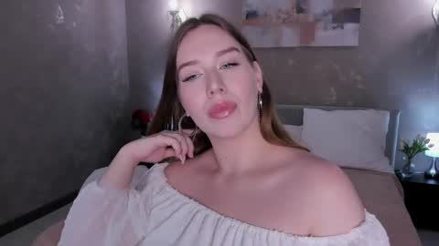 Arabella online show from May 2026 12:23:02 PM