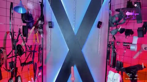 Snapshot of missscarlet_bella_bdsm chatting on February 2026 03:11:02 AM MissScarlet bella bdsm online show from February 2026 03:11:02 AM