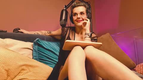 Snapshot of misstaco chatting on September 2025 03:38:02 AM Tacodeluxe online show from September 2025 03:38:02 AM