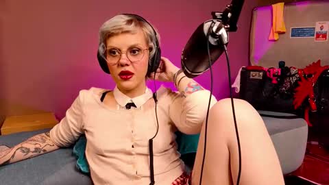 Snapshot of misstaco chatting on October 2025 10:39:01 PM Tacodeluxe online show from October 2025 10:39:01 PM