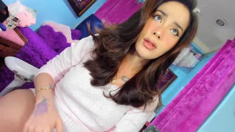 Snapshot of missvalentine18 chatting on February 2025 11:43:02 AM missvalentine18 online show from February 2025 11:43:02 AM