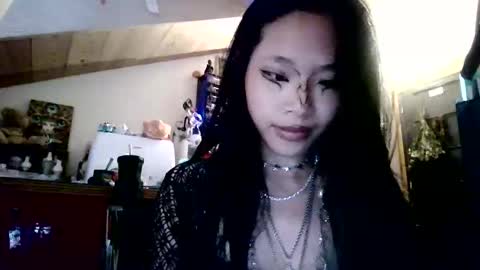 Snapshot of missversatile chatting on April 2026 06:39:01 PM Miss Versatile online show from April 2026 06:39:01 PM