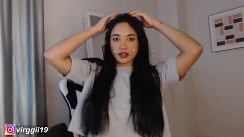 missvirggii online show from September 2025 09:41:02 PM