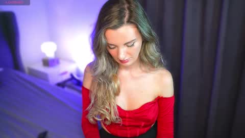 Winey online show from November 2025 12:05:02 PM