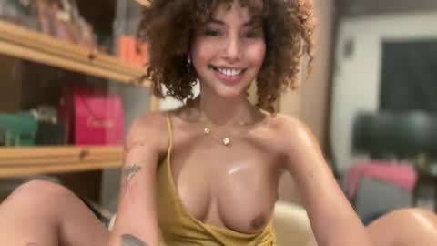 Snapshot of missxolga chatting on June 2026 09:12:02 AM Divine Olga online show from June 2026 09:12:02 AM