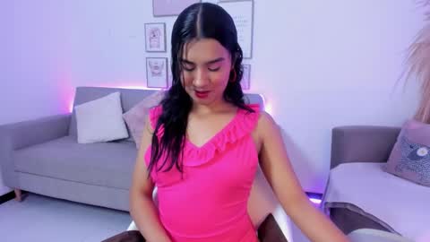 missy_lowe online show from September 2025 07:48:01 PM