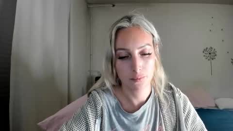 Snapshot of missy_matrix chatting on October 2025 06:19:02 PM Missy matrix online show from October 2025 06:19:02 PM