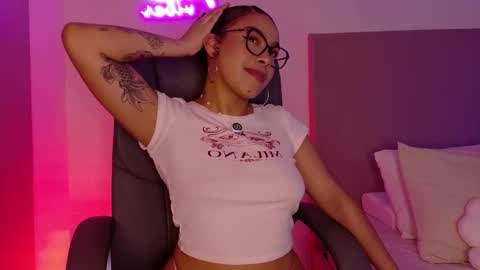 Snapshot of missygainer chatting on November 2025 03:14:02 PM Missy Gainer online show from November 2025 03:14:02 PM