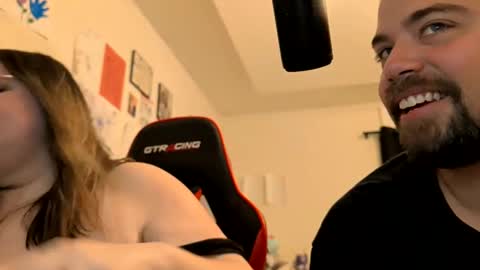 Snapshot of missytongue chatting on October 2025 03:39:02 AM missytongue online show from October 2025 03:39:02 AM