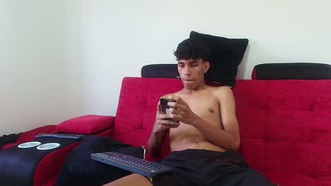 mister_jhonxxx online show from January 2025 09:35:02 PM