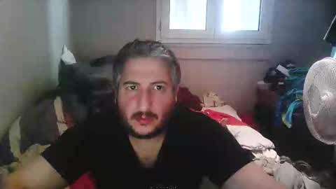 Snapshot of misterbelled chatting on September 2025 03:44:01 PM misterbelled online show from September 2025 03:44:01 PM