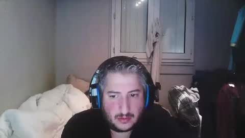 Snapshot of misterbelled chatting on October 2025 03:42:02 PM misterbelled online show from October 2025 03:42:02 PM