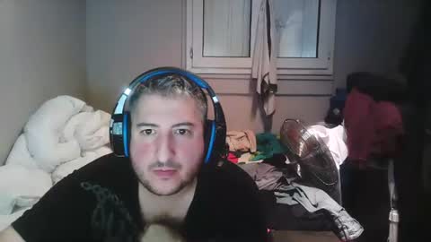 Snapshot of misterbelled chatting on October 2025 11:33:02 AM misterbelled online show from October 2025 11:33:02 AM