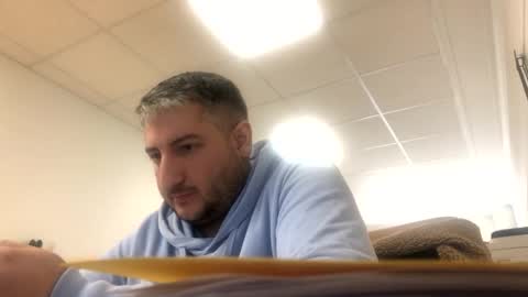 Snapshot of misterbelled chatting on October 2025 12:05:02 PM misterbelled online show from October 2025 12:05:02 PM