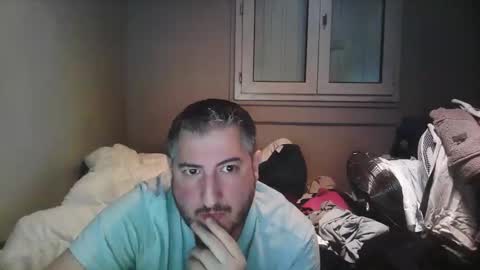 Snapshot of misterbelled chatting on October 2025 09:15:01 AM misterbelled online show from October 2025 09:15:01 AM