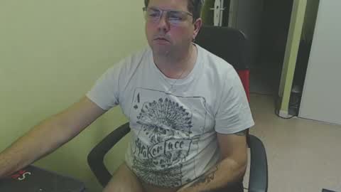 mistercoeur online show from December 2024 04:42:01 PM