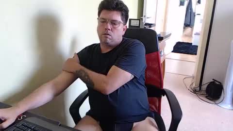 mistercoeur online show from September 2025 02:44:02 PM