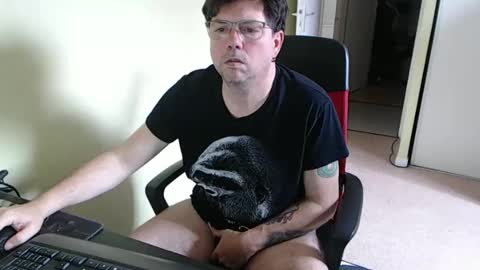 Snapshot of mistercoeur1 chatting on March 2026 11:29:02 AM mistercoeur online show from March 2026 11:29:02 AM