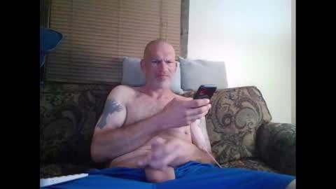Snapshot of misterhunt81 chatting on October 2025 03:07:01 AM Mister81 online show from October 2025 03:07:01 AM