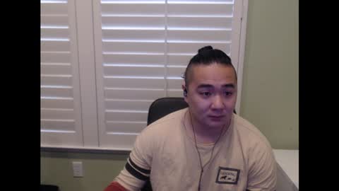 Eric online show from December 2024 09:12:02 PM