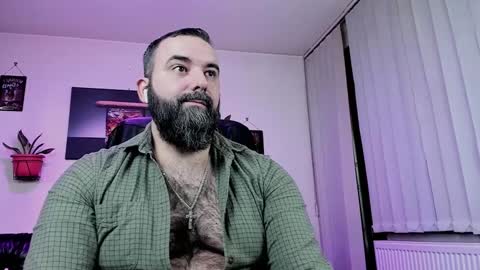 Snapshot of misterlov3r chatting on January 2025 10:55:02 PM misterlov3r online show from January 2025 10:55:02 PM