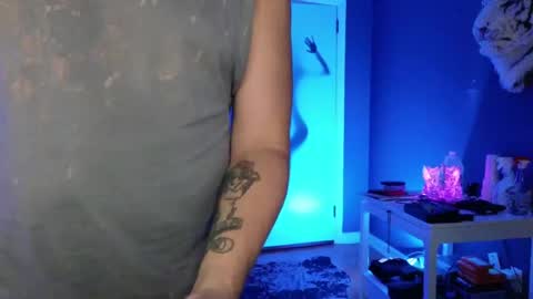 Snapshot of mistermikey24 chatting on September 2025 05:30:01 AM Mikey Jerkoff online show from September 2025 05:30:01 AM