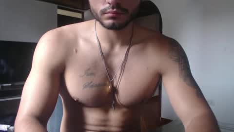 mistersam33 online show from February 2025 02:24:01 PM