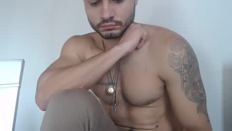 mistersam33 online show from February 2025 09:09:01 PM