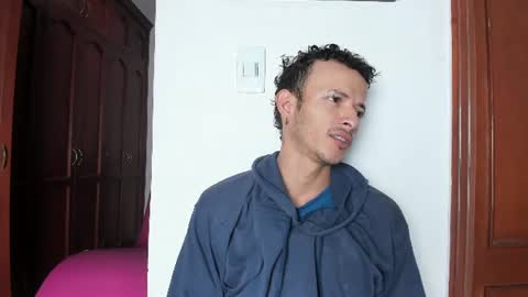 Sexy couple ready to play without limits here we do everything online show from June 2026 01:33:01 PM