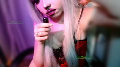 Snapshot of mistr_daria_femdom chatting on May 2026 10:06:02 PM mistr_daria_femdom online show from May 2026 10:06:02 PM