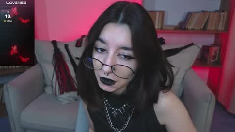 Snapshot of mistress__marcelline chatting on September 2025 09:52:01 AM Marcelline online show from September 2025 09:52:01 AM