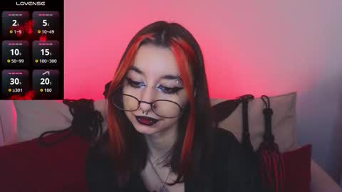 Snapshot of mistress__marcelline chatting on December 2025 10:20:01 AM Marcelline online show from December 2025 10:20:01 AM