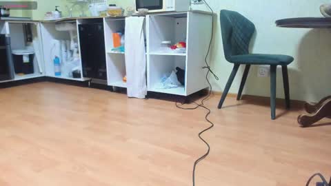 Snapshot of mistress_adel chatting on February 2025 08:52:01 AM mistress_adel online show from February 2025 08:52:01 AM