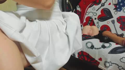 Snapshot of mistress_adel chatting on February 2025 03:31:02 PM mistress_adel online show from February 2025 03:31:02 PM