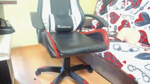 Snapshot of mistress_adel chatting on March 2025 06:59:02 AM mistress_adel online show from March 2025 06:59:02 AM