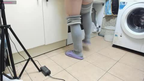 Snapshot of mistress_adel chatting on November 2025 08:11:02 PM mistress_adel online show from November 2025 08:11:02 PM