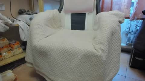 Snapshot of mistress_adel chatting on April 2026 07:33:02 AM mistress_adel online show from April 2026 07:33:02 AM