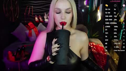 Darsy online show from February 2025 12:14:02 PM