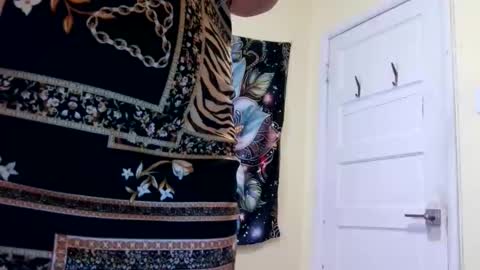 Snapshot of mistress_kasha chatting on April 2026 07:00:01 PM Mistress Kaha online show from April 2026 07:00:01 PM
