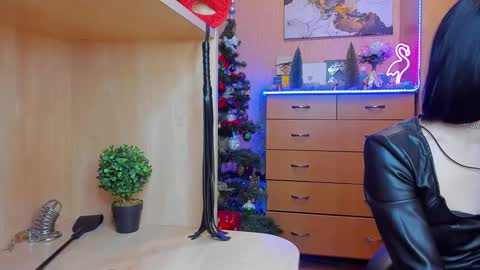 Mistress Kristi online show from December 2024 11:22:01 PM