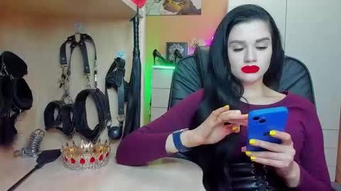Mistress Kristi online show from October 2025 07:35:02 PM