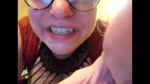 Snapshot of mistress_lk chatting on March 2026 06:00:01 PM MistyVale online show from March 2026 06:00:01 PM