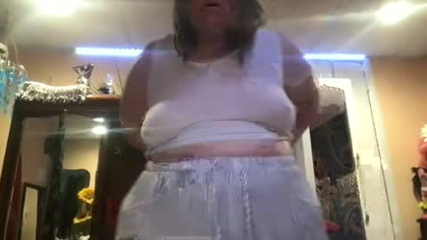 Snapshot of mistress_lk chatting on June 2026 07:27:02 PM MistyVale online show from June 2026 07:27:02 PM