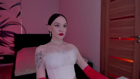 Mistress Mia online show from December 2024 01:44:02 PM
