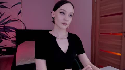 Mistress Mia online show from February 2025 11:33:02 PM