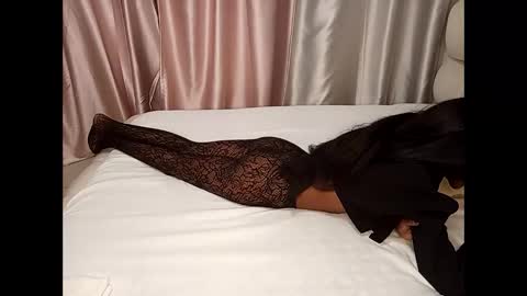Snapshot of mistress_valentina1 chatting on March 2026 01:10:01 AM mistress_valentina1 online show from March 2026 01:10:01 AM