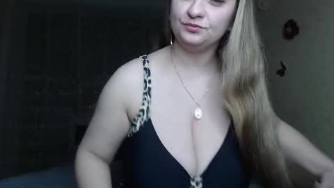 Snapshot of mistresscaro chatting on March 2026 07:41:01 PM mistresscaro online show from March 2026 07:41:01 PM